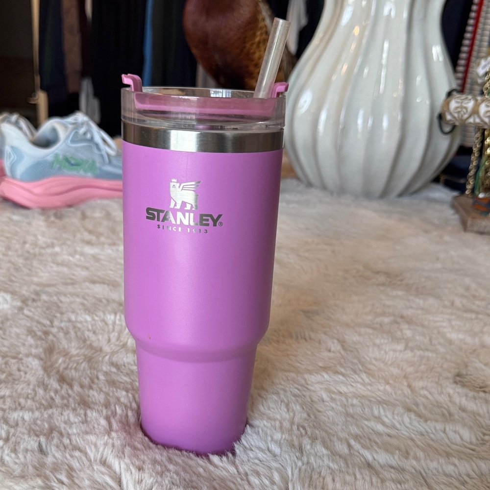 Stanley 30oz  Magenta Tumbler with Straw